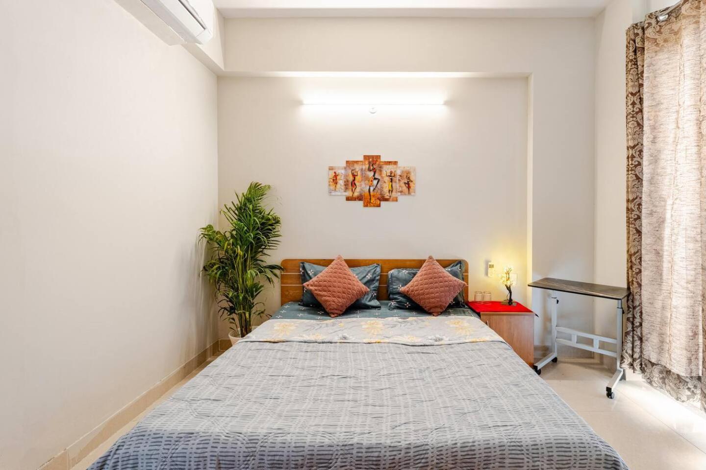Signature 2Bhk Staycation Велика Нойда Екстер'єр фото